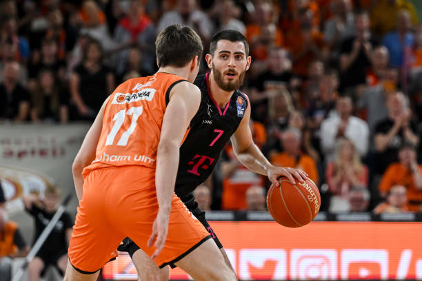 1年200万美元！费内巴切官宣签约快船旧将波士顿 曾单场27+5三分