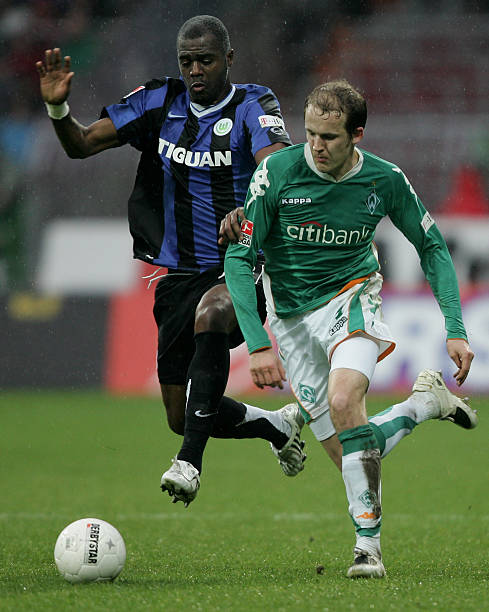 对曾多次在 对曾多次在