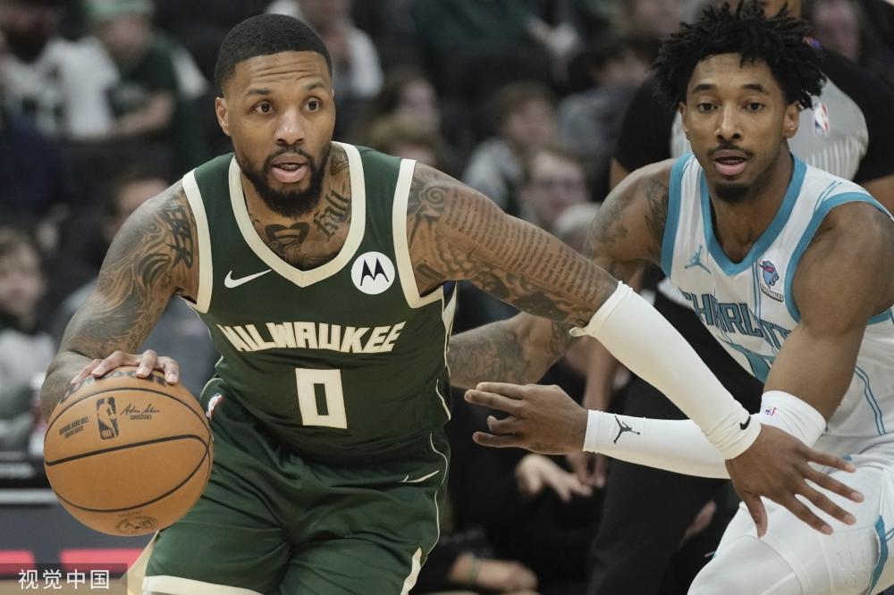 🚨 皇家贝蒂斯在下半场换下了他们的右后卫。 埃克托尔·贝莱林将直接对阵小维尼修斯。 来源：Madrid Zone